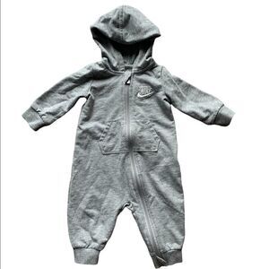 Nike Baby Boy Hooded Onsie, 6 months